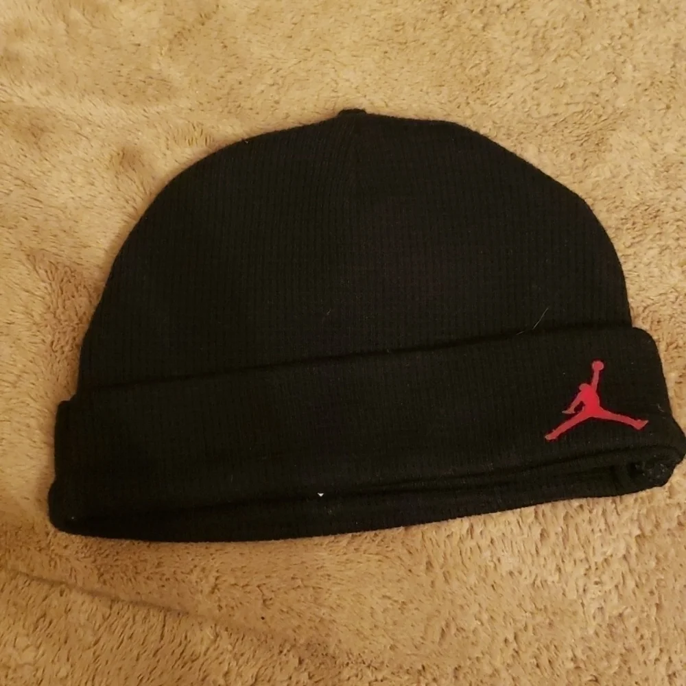 𝅺baby's hat approximately  for 3 months old